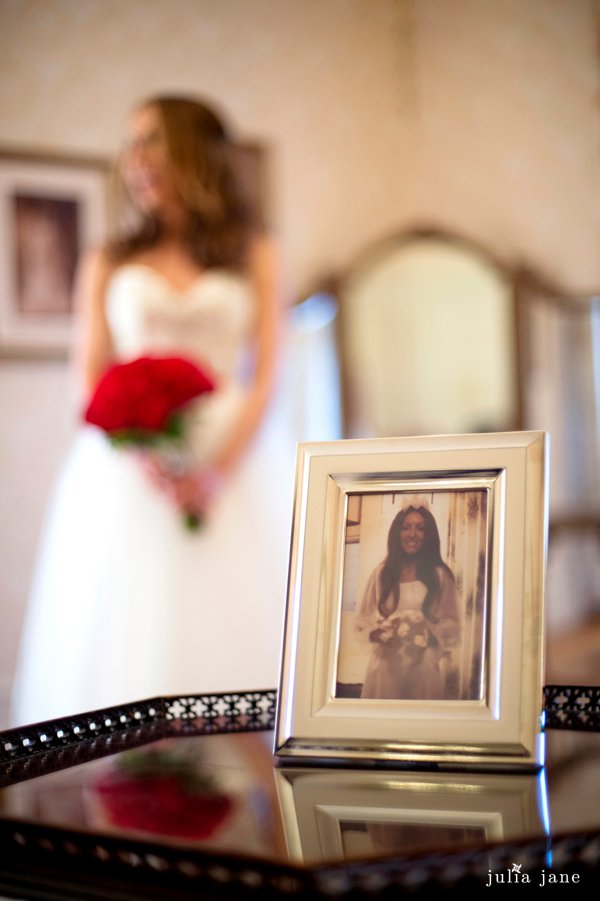 wedding at cairnwood estate in bryn athyn, PA