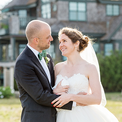 A Quonochontaug Rhode Island Wedding:
Chessy & Peter are Married! 