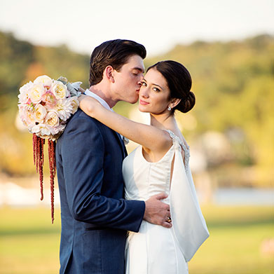 Riverhouse Wedding: MacKenzie & Jimmy