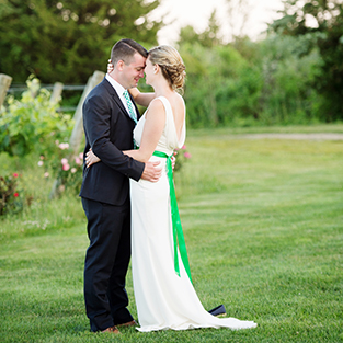 A Saltwater Farm Wedding: Dorothy & James 